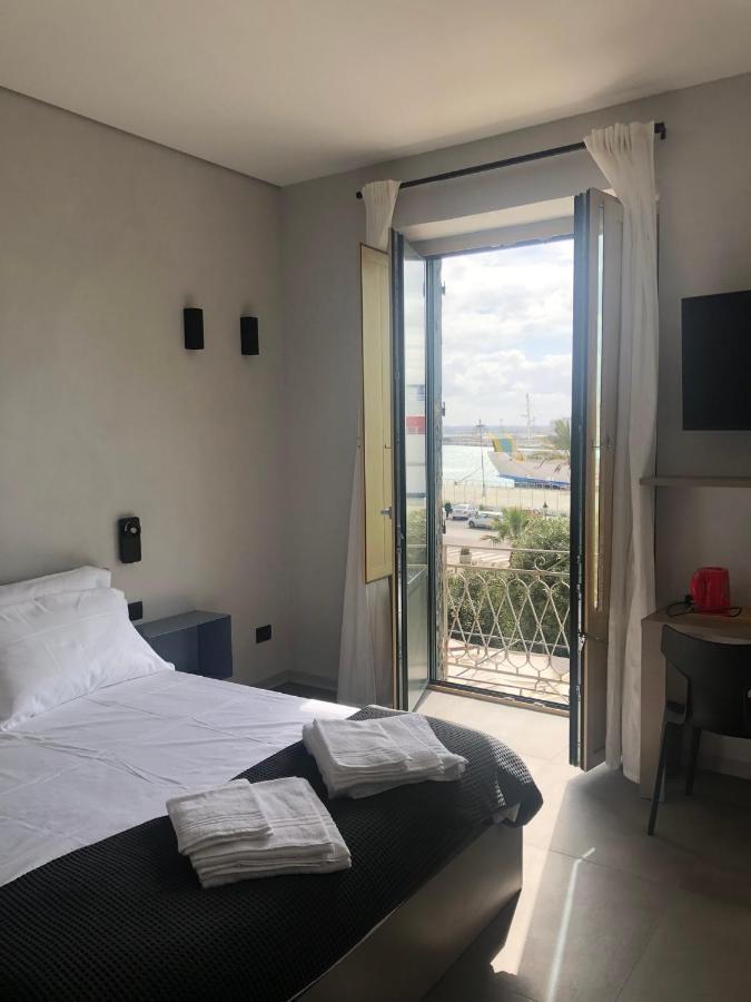 Drepanon, Prospettive Sul Mediterraneo Charme B&B Trapani Extérieur photo